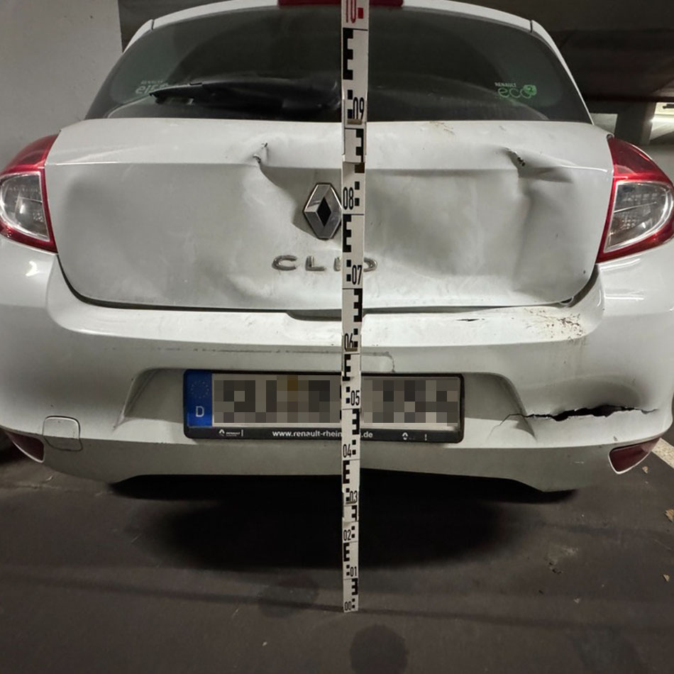 Unfallschaden an einem Renault Clio